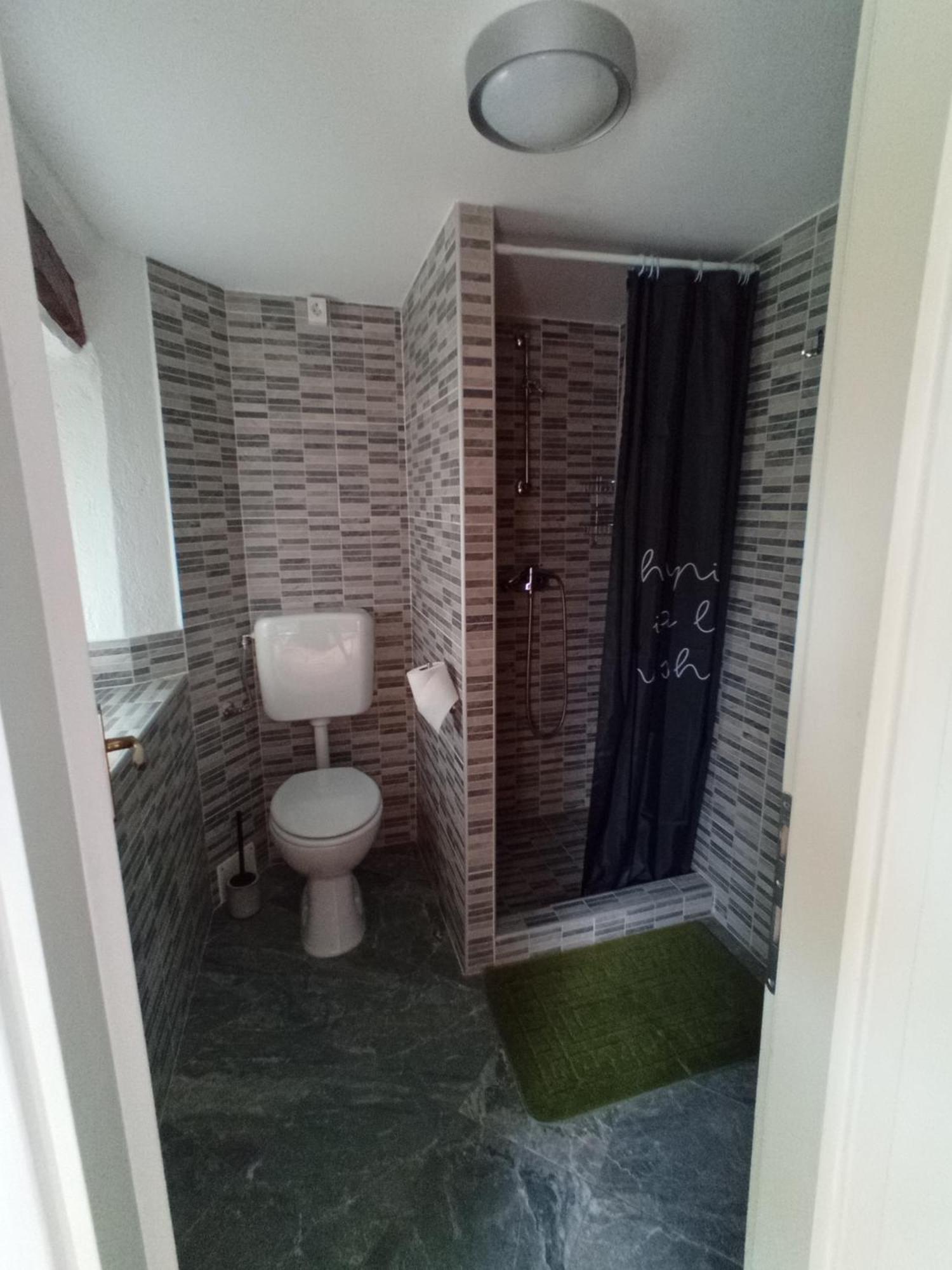 Apartmani Bartulasi Roč Dış mekan fotoğraf